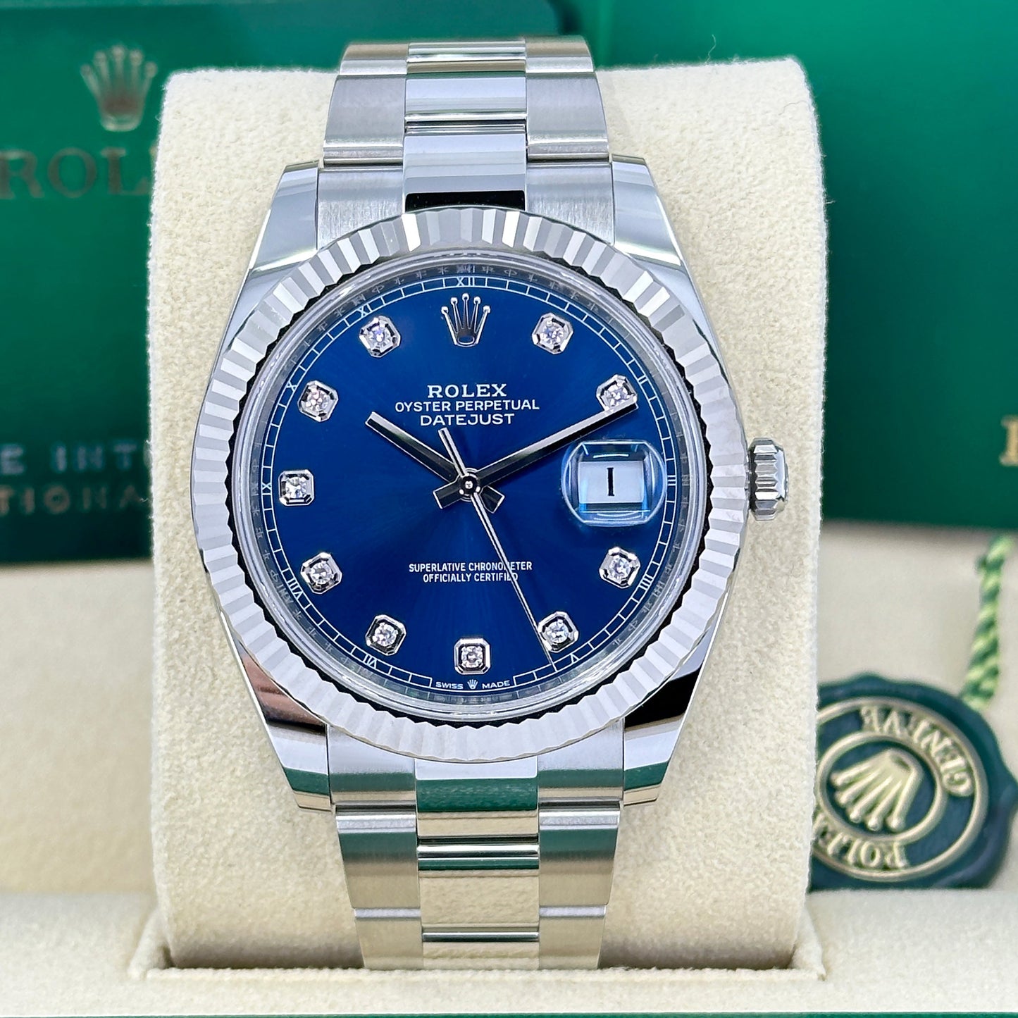 , Datejust 41, Oystersteel and 18K White Gold, Bright Blue with Diamonds Dial, Oyster 126334-0015