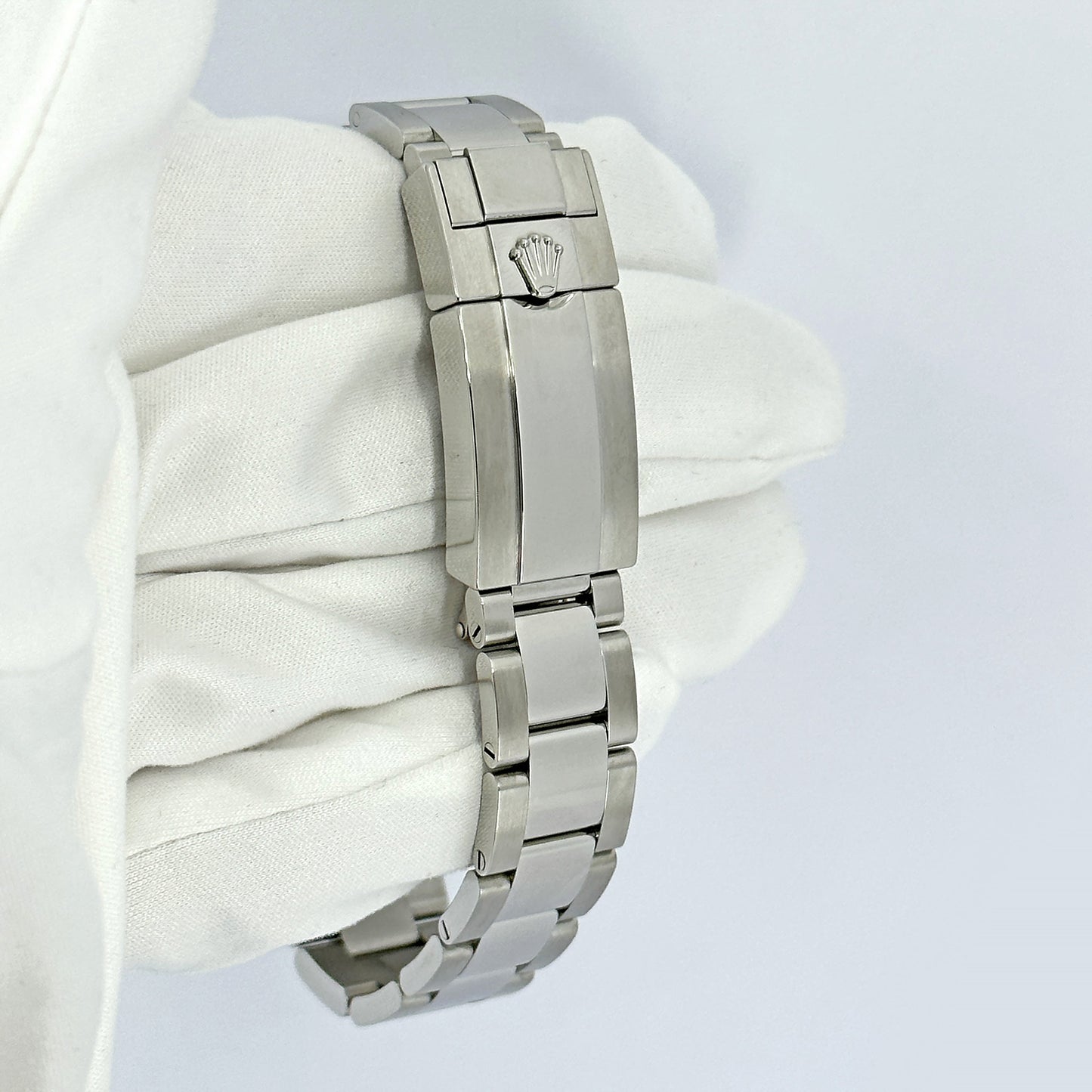 Yacht-Master Oystersteel and Platinum Ref# 268622-0002