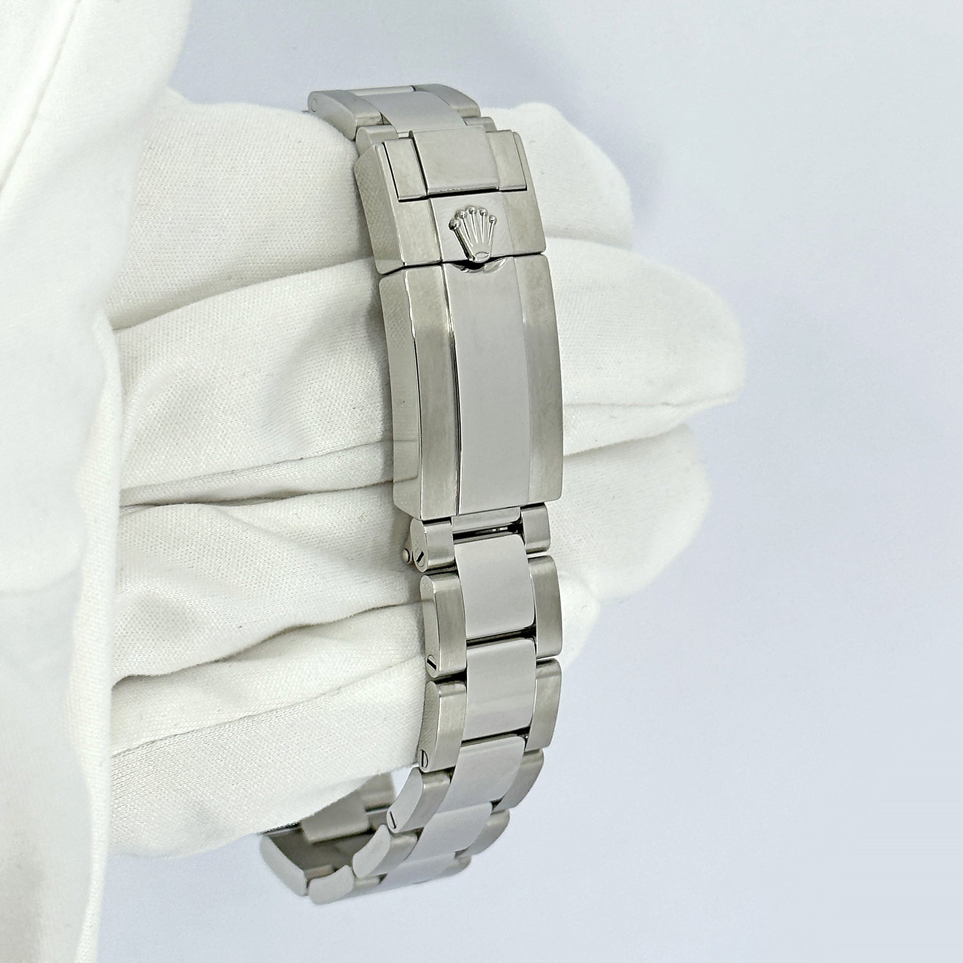 Yacht-Master Oystersteel and Platinum Ref# 268622-0002