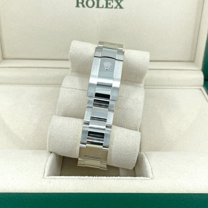 , Datejust 41, Oystersteel and 18K White Gold, Bright Blue with Diamonds Dial, Oyster 126334-0015