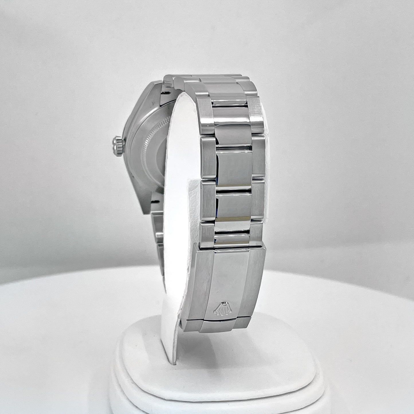 , Datejust 41, Oystersteel and 18K White Gold, Bright Blue with Diamonds Dial, Oyster 126334-0015