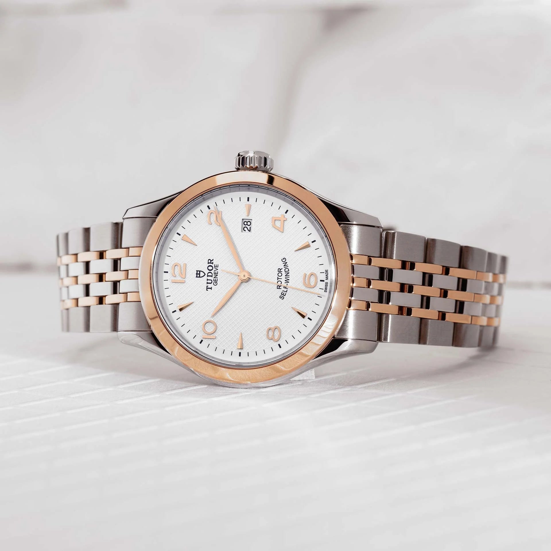 1926, Stainless Steel and 18K Rose Gold, 28Mm, Ref# M91351-0009