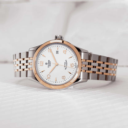 1926, Stainless Steel and 18K Rose Gold, 28Mm, Ref# M91351-0009